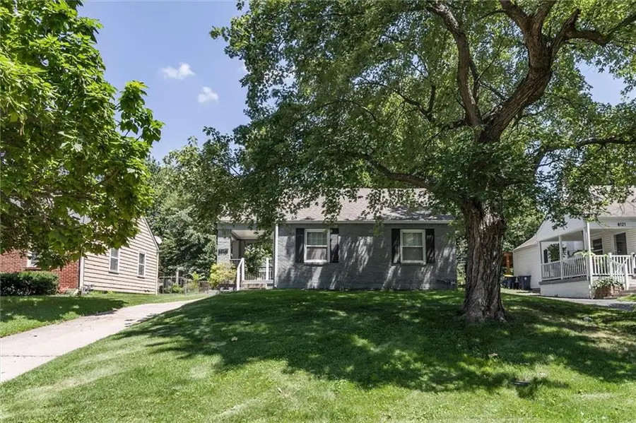 8119 Madison Avenue, Kansas City, MO 64114 - #3