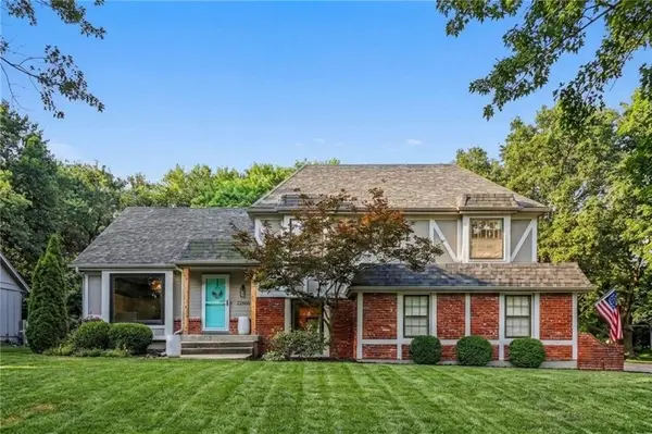 12860 Sagamore Road, Leawood, KS 66209