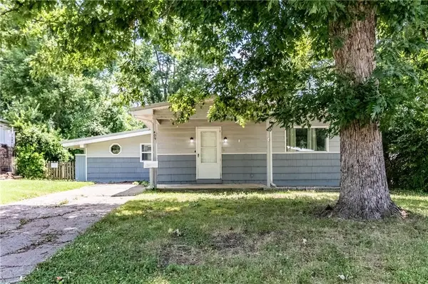 409 8th Street, Warrensburg, MO 64093