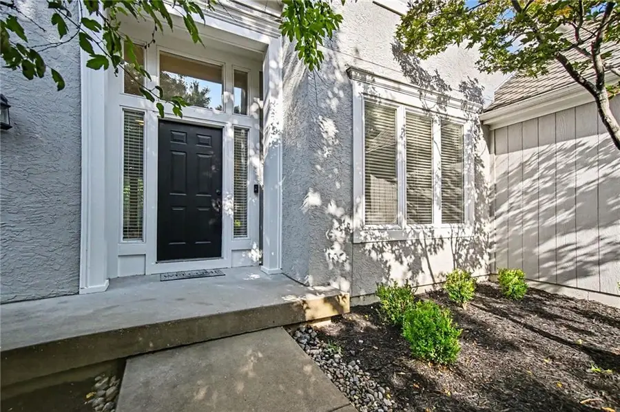 15820 Briar Street, Overland Park, KS 66224 - #3