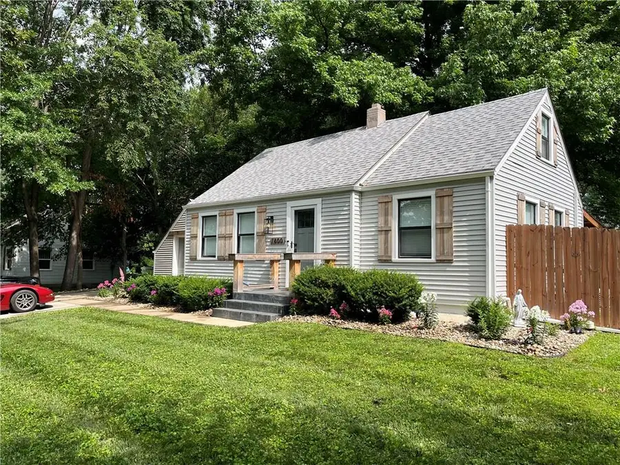 7800 W 64th Street, Mission, KS 66202 - #2