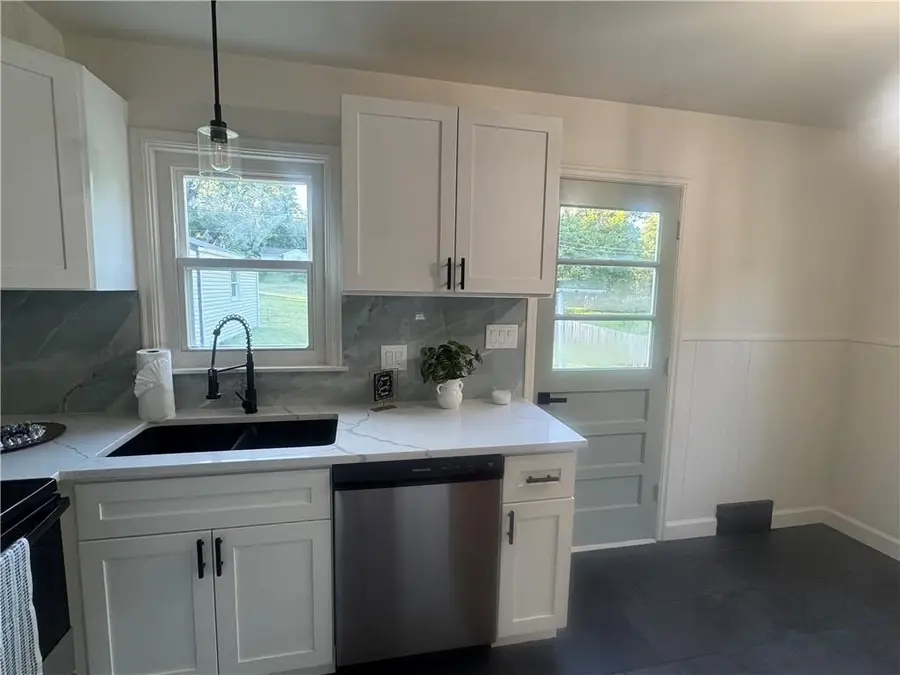 1000 W 27th Street, Independence, MO 64052 - #3