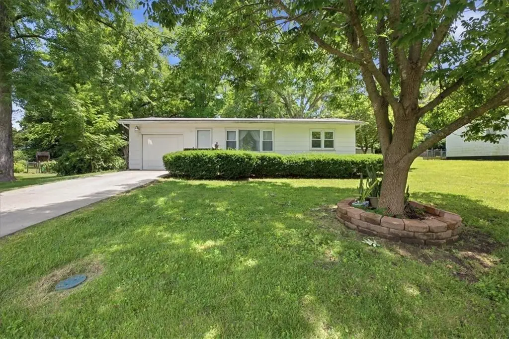 3133 Iowa Street, Leavenworth, KS 66048 - #1