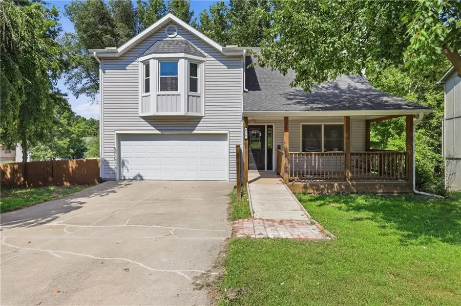 8517 NW 81st Terrace, Kansas City, MO 64152 - #2
