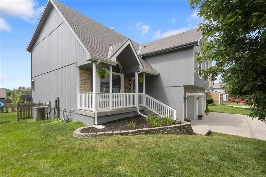 8009 NE 112th Street, Kansas City, MO 64157 - #2