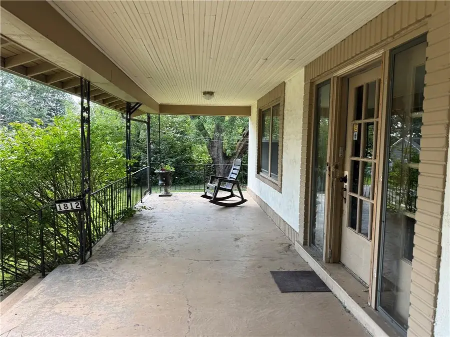 1812 E 135th Street, Grandview, MO 64030 - #2