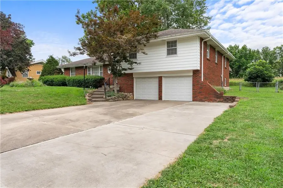 17205 E 28th Terrace S, Independence, MO 64057 - #2
