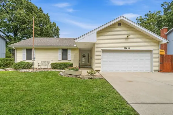 8219 Hardy Street, Overland Park, KS 66204