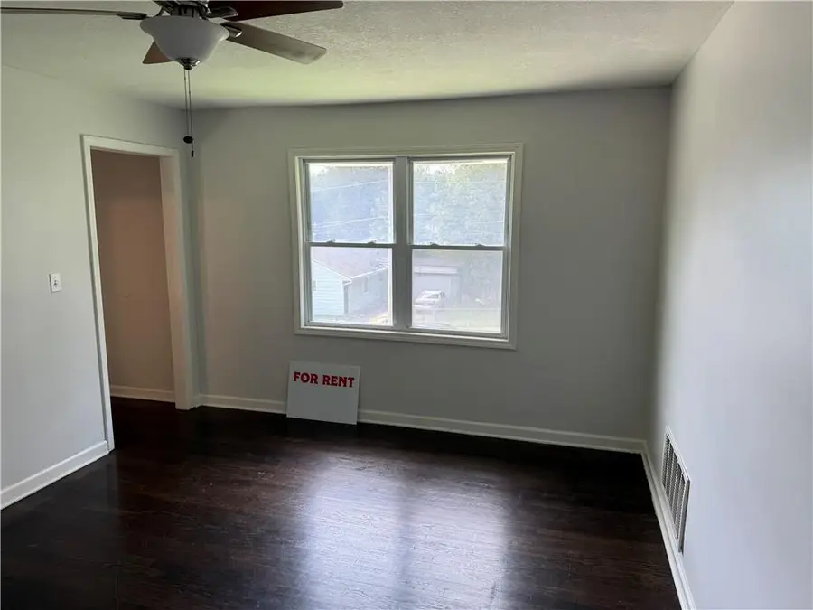 3010 E 61st Street, Kansas City, MO 64130 - #2