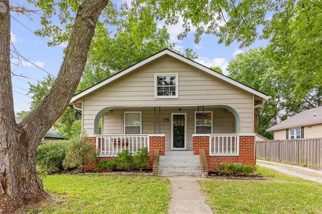 2611 S 36th Street, Kansas City, KS 66106 - #1