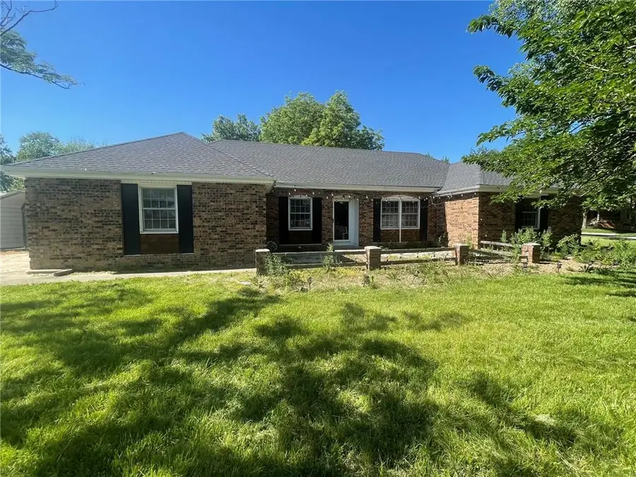 1603 Highland Drive, Clinton, MO 64735 - #2