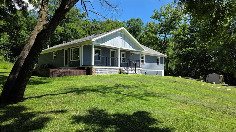 315 Harrington Avenue, Saint Joseph, MO 64504 - #2