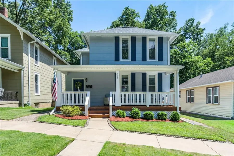215 Pine Street, Leavenworth, KS 66048 - #3