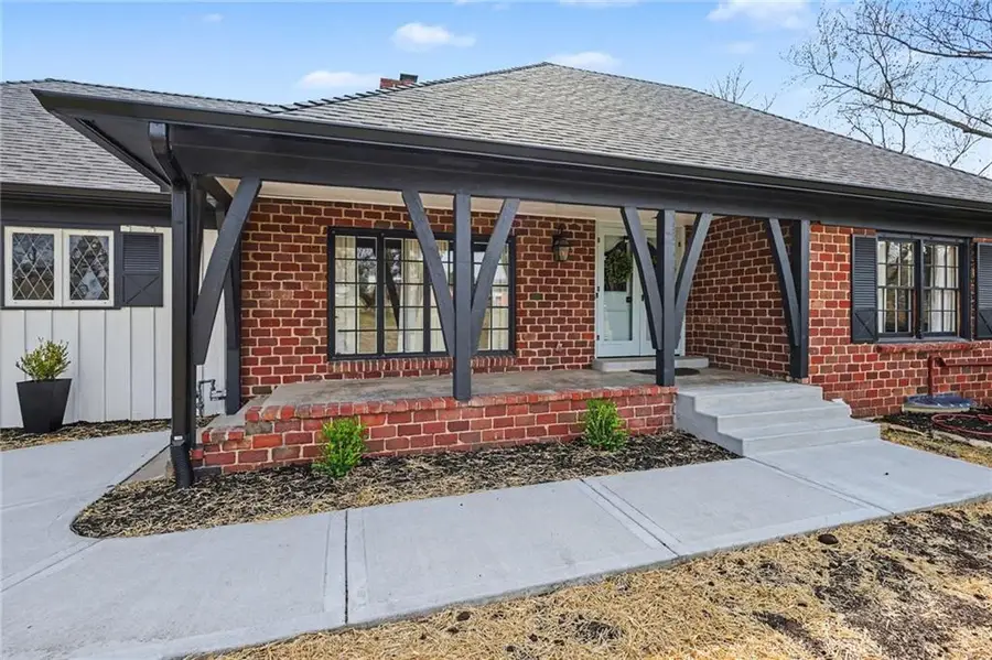 107 E Santa Fe Trail, Kansas City, MO 64145 - #2