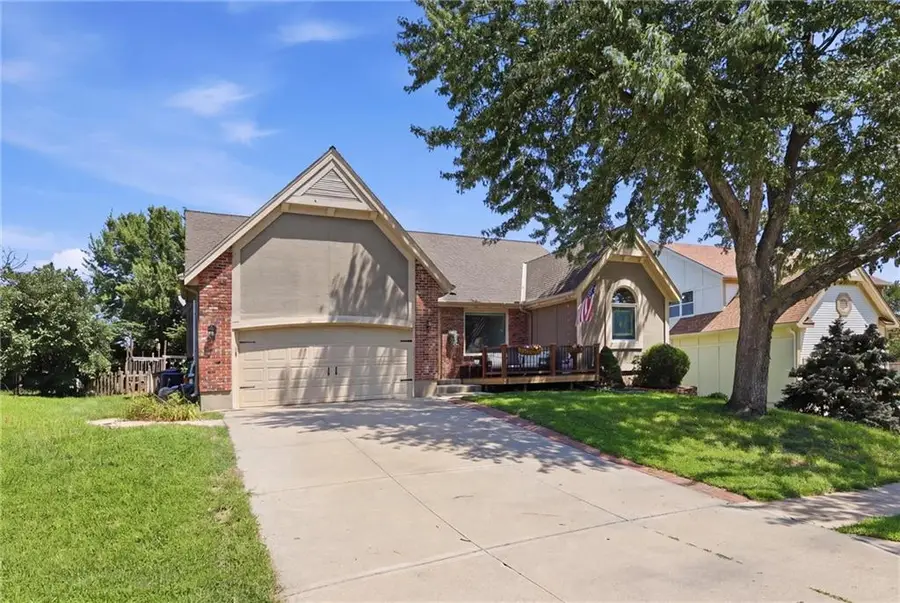 17554 W 112th Street, Olathe, KS 66061 - #2