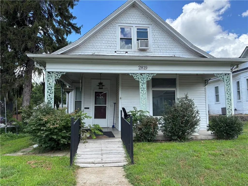 2819 Felix Street, Saint Joseph, MO 64501 - #1