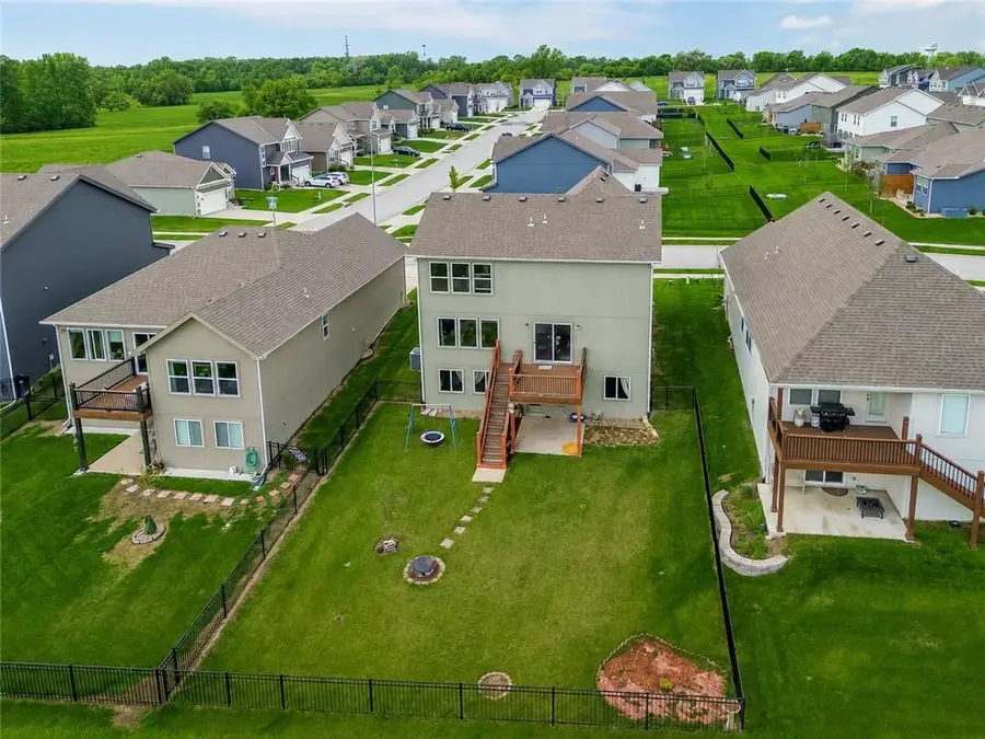 3813 SW Maryville Place, Lees Summit, MO 64082 - #2