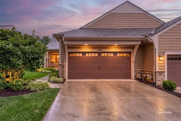 7815 W 158th Terrace, Overland Park, KS 66223
