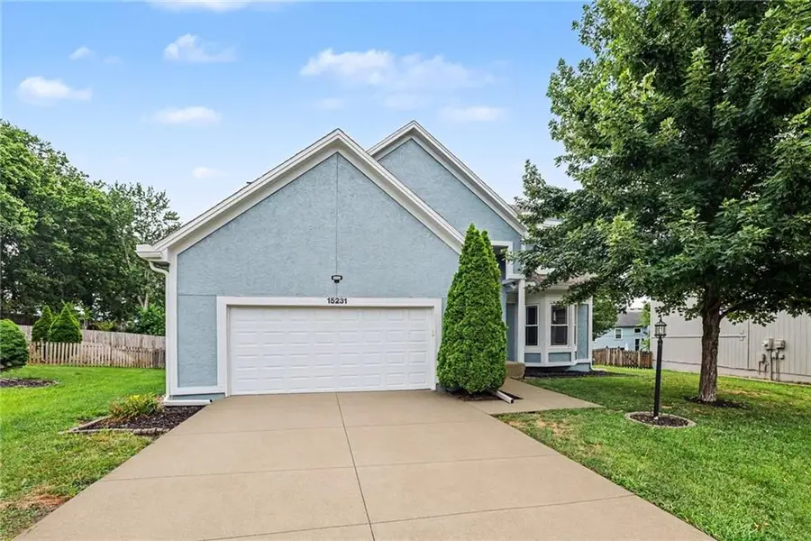 15231 Hemlock Street, Overland Park, KS 66223 - #3