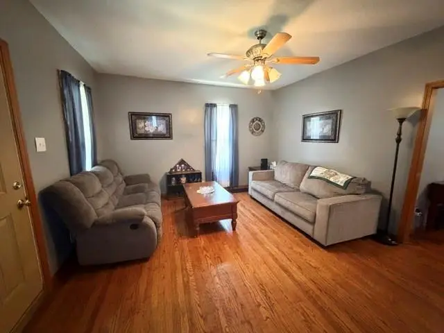 703 Mcdonald Street, Saint Joseph, MO 64505 - #3