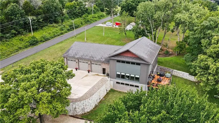 300 SE 30th Street, Oak Grove, MO 64075 - #2