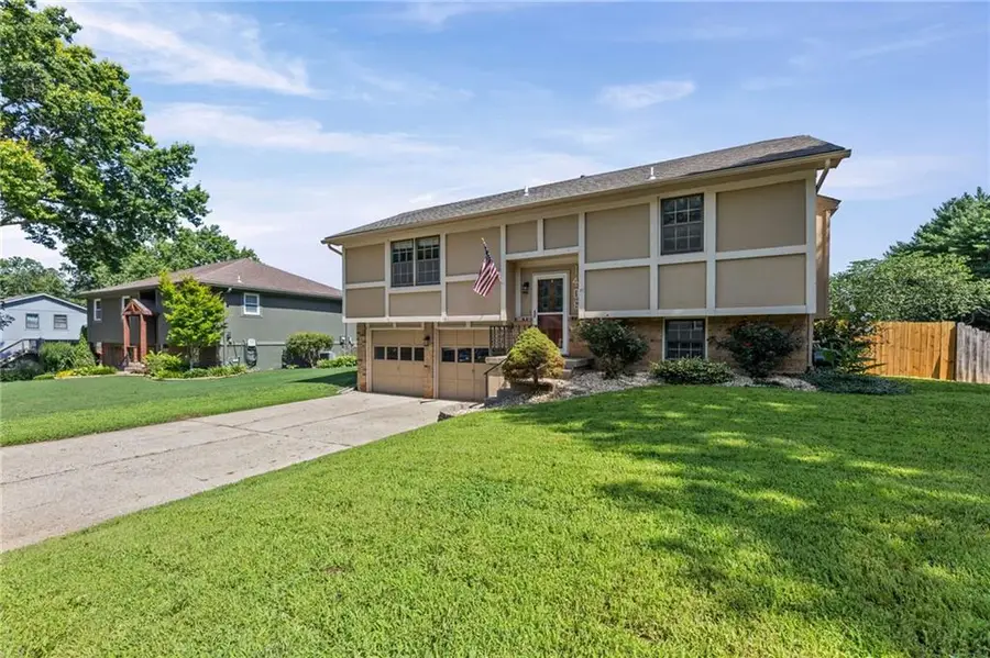 1406 SE 2nd Street, Lees Summit, MO 64063 - #2