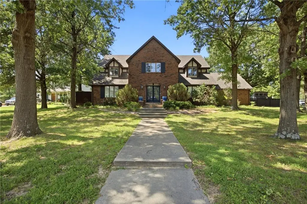 2204 S Taylor Street, Pittsburg, KS 66762 - #1