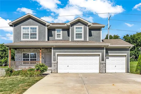 2409 SE Creekridge Court, Blue Springs, MO 64014