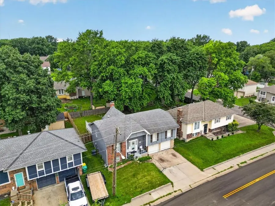 2808 S 53rd Street, Kansas City, KS 66106 - #3