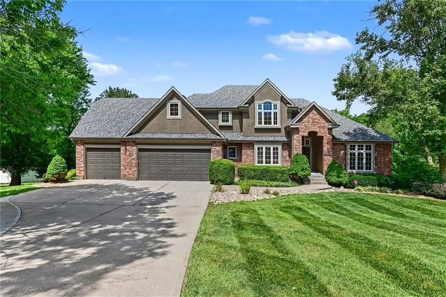 4301 SE Willow Place Court, Blue Springs, MO 64014 - #2