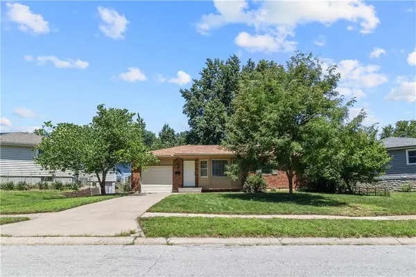 15406 E 36th Street S, Independence, MO 64055