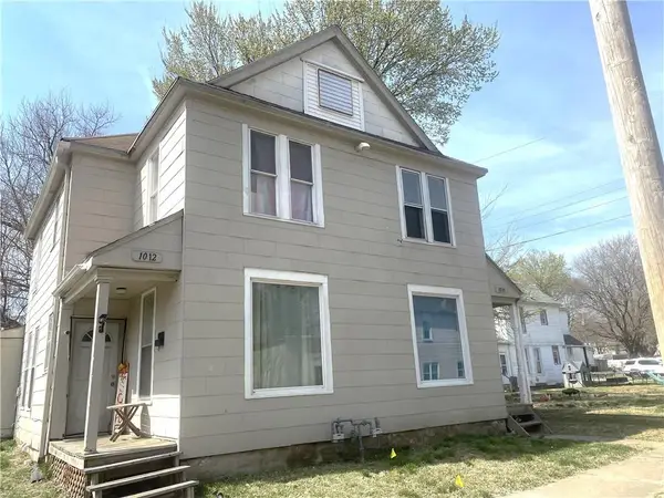 1010 S 18th Street, St Joseph, MO 64507