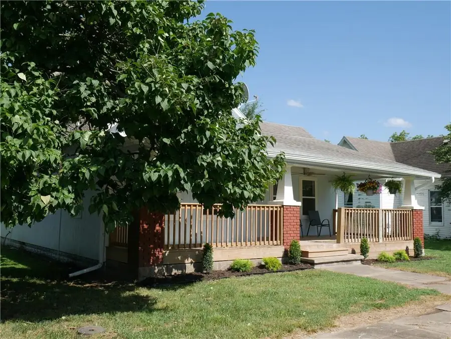 409 N Main Street, Blackburn, MO 65321 - #2