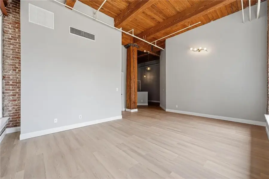 308 W 8th Street #204, Kansas City, MO 64105 - #3