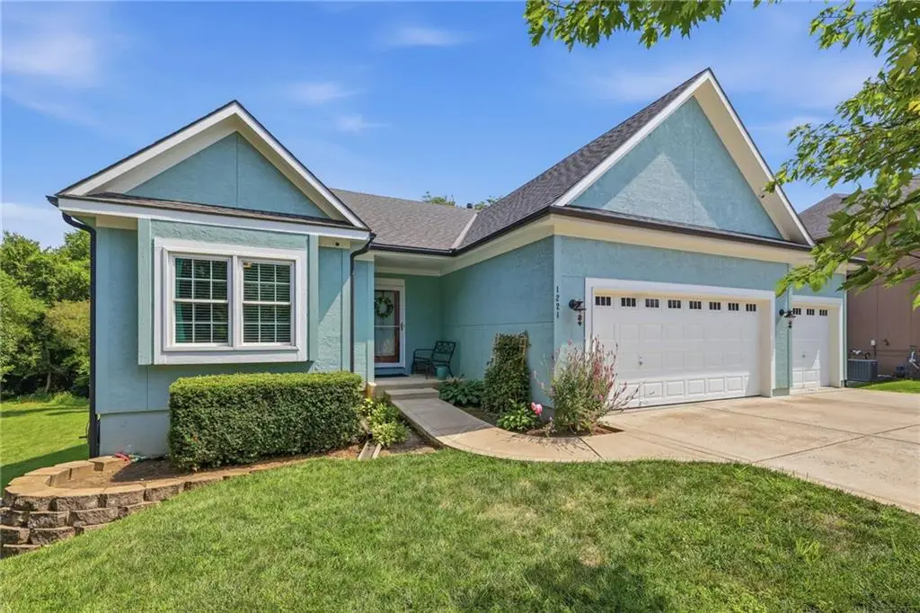 1221 SW Sunflower Drive, Lees Summit, MO 64081 - #1