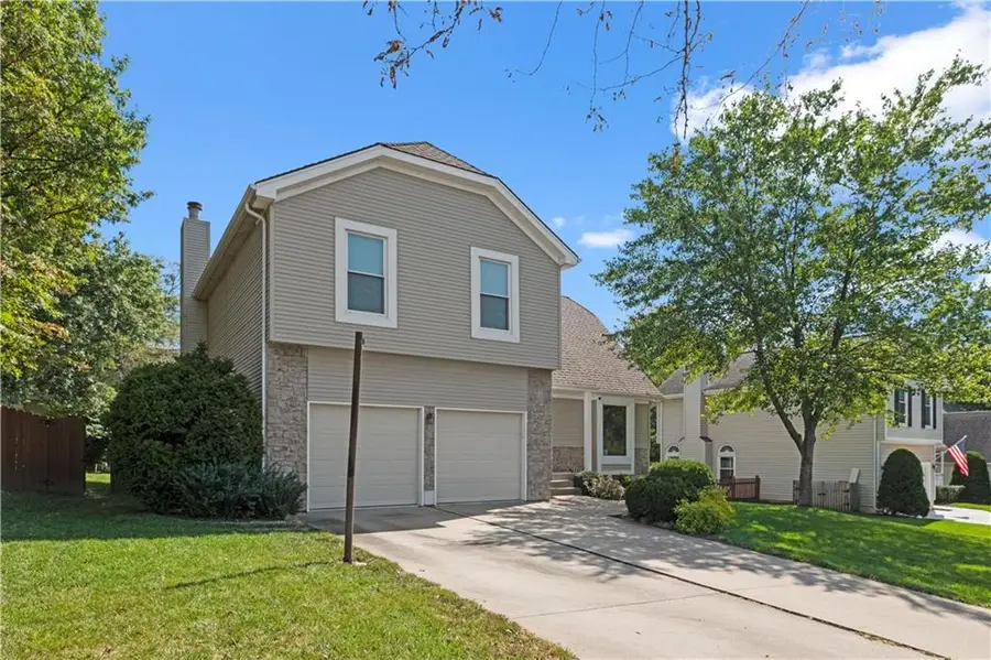 15235 Dearborn Street, Overland Park, KS 66223 - #2