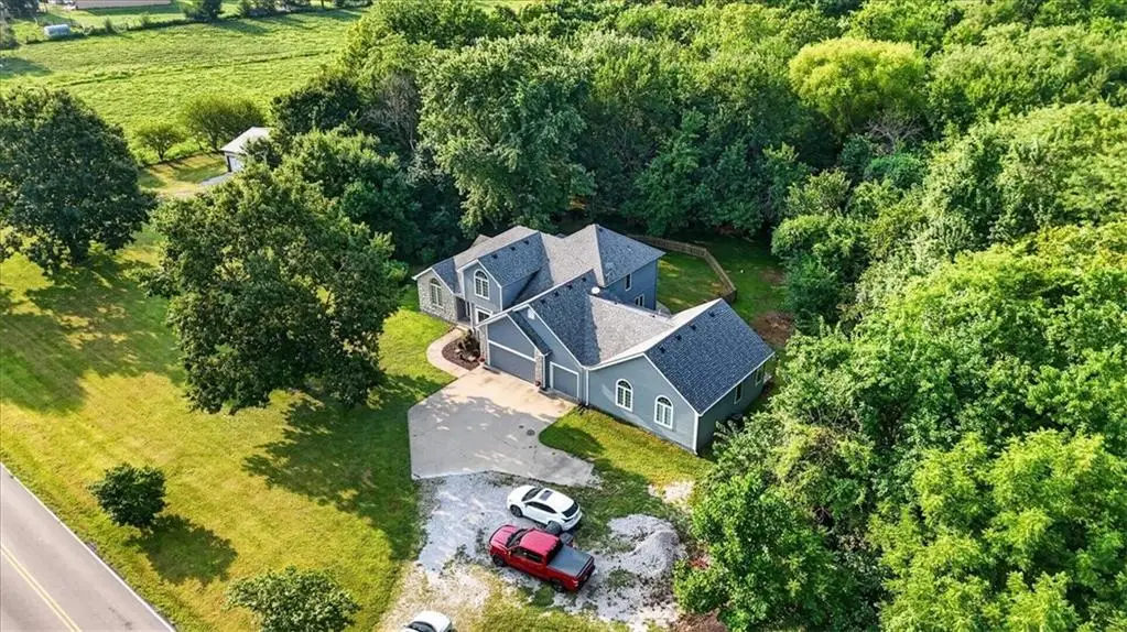 33403 E Nebgen Road, Oak Grove, MO 64075 - #1