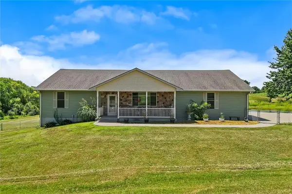 39803 K Highway, Richmond, MO 64085