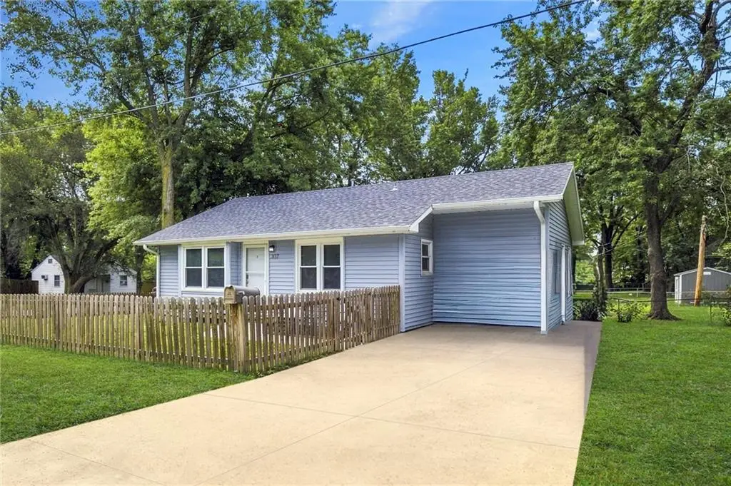307 SE 6th Street, Lees Summit, MO 64063 - #1