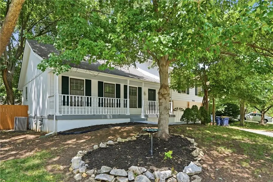11942 Harrison Drive, Kansas City, MO 64146 - #3