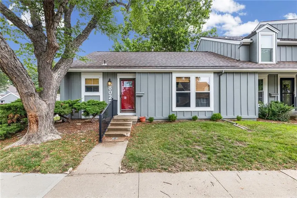 8023 Halsey Street, Lenexa, KS 66215 - #1