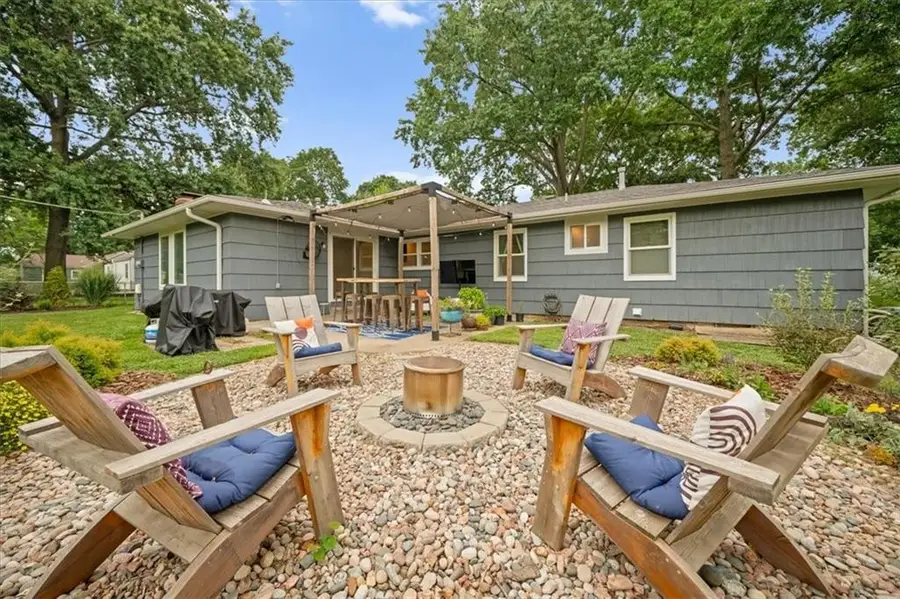 5136 Reeds Road, Mission, KS 66202 - #2