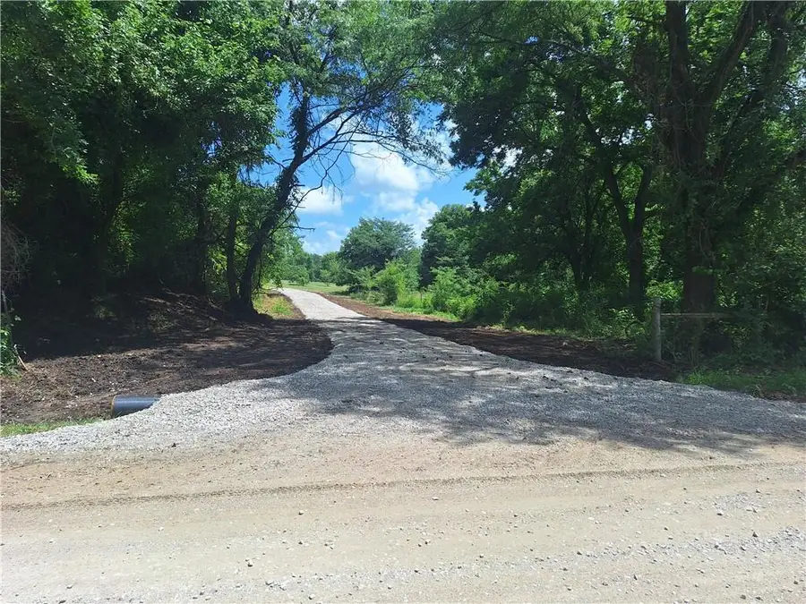 Tract D S Sycamore Grove Road, Garden City, MO 64747 - #2