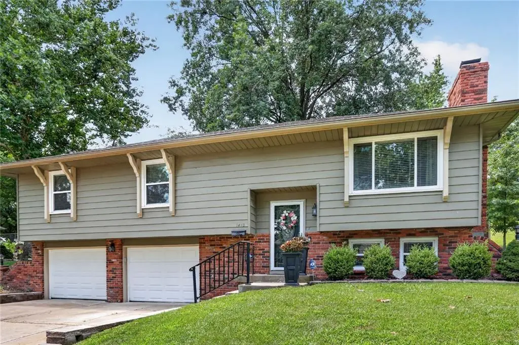 1410 S 50th Drive, Kansas City, KS 66106 - #1