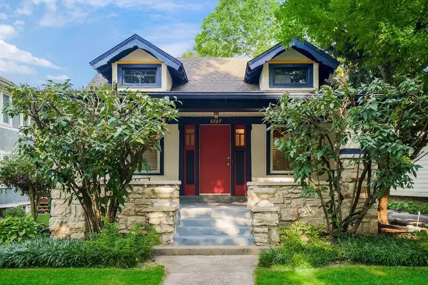 5727 Kenwood Avenue, Kansas City, MO 64110