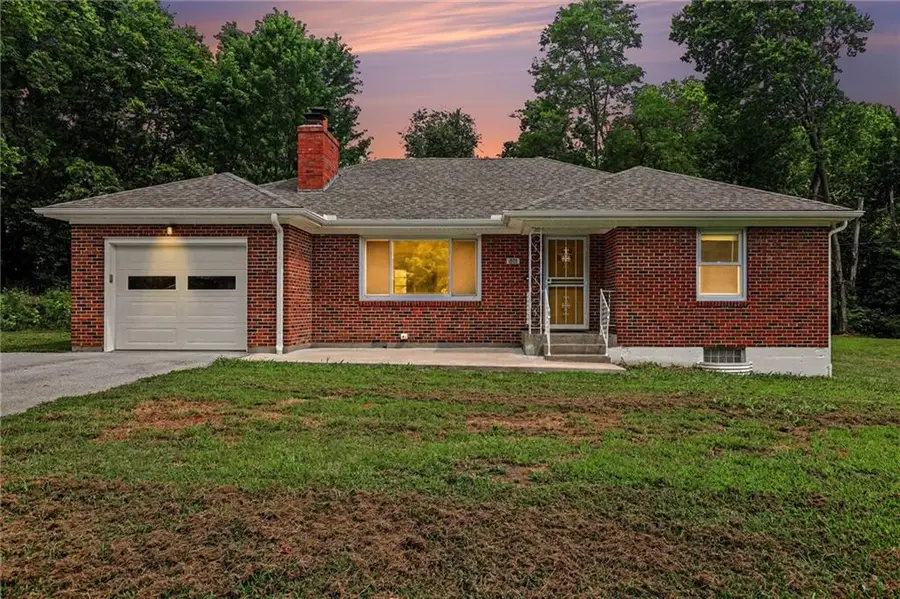 506 W Mississippi Street, Liberty, MO 64068 - #2