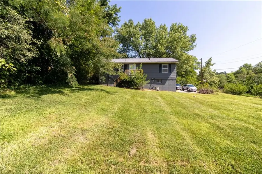 101 W 8th Street, Knob Noster, MO 65336 - #3