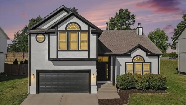 5333 NE Holiday Drive, Lee's Summit, MO 64064