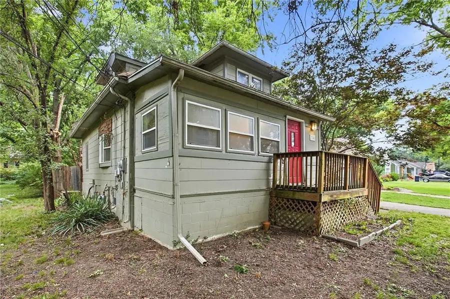 7740 Madison Avenue, Kansas City, MO 64114 - #3