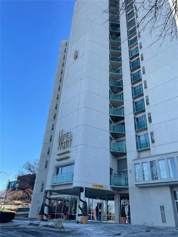 3838 Rainbow Boulevard #602, Kansas City, KS 66103